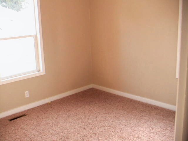6103  N A St - Photo 5