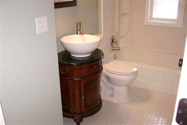 317  E 26th Ave - Photo 9