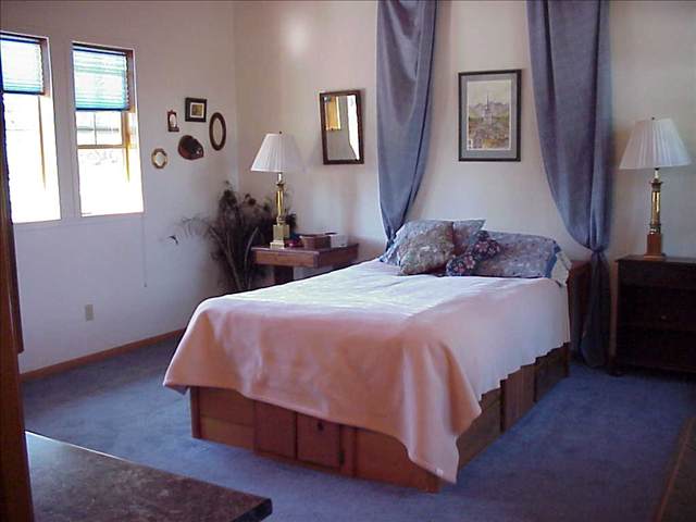 704 Clover Ct - Photo 7