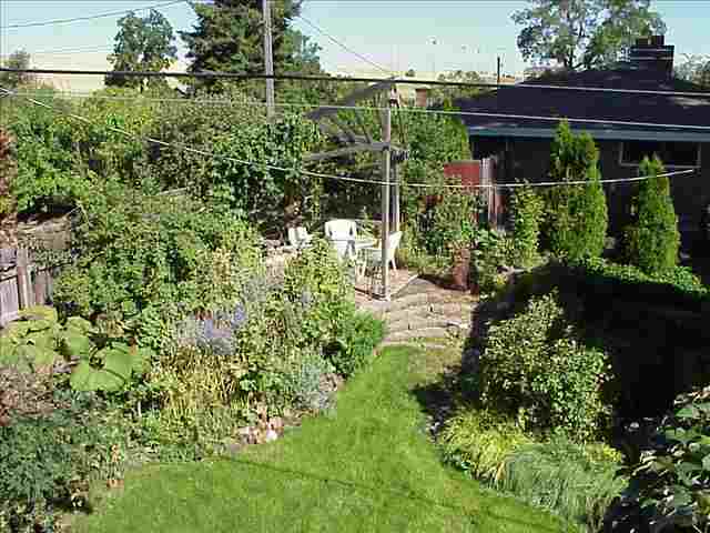 704 Clover Ct - Photo 8