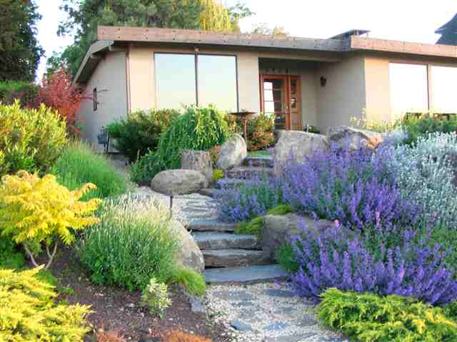 2428  E 9th Ave - Photo 6