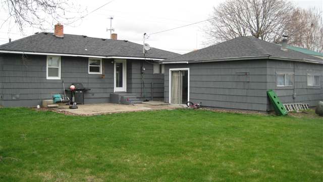 7312  E Mission Ave - Photo 8
