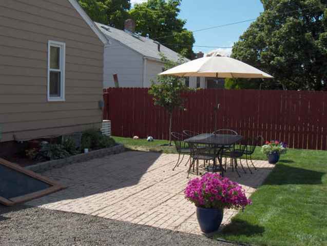 1415 E RICH - Photo 2
