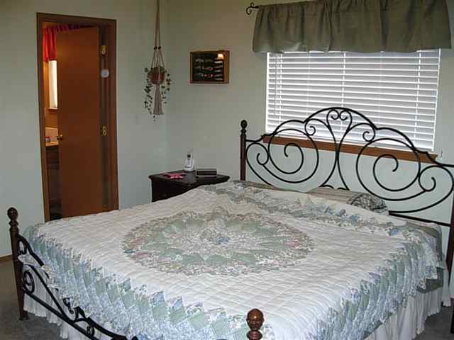 1704  N McMillan Ln - Photo 8
