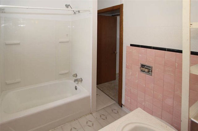 1633 E Wellesley Ave - Photo 6