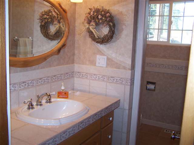 2424  W Bruce Ave - Photo 5