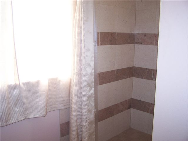 2424  W Bruce Ave - Photo 6