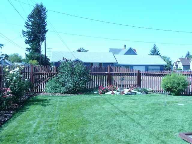2222  N Normandie - Photo 7