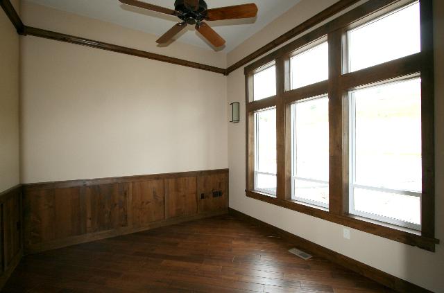 275  N Holiday Hills - Photo 7