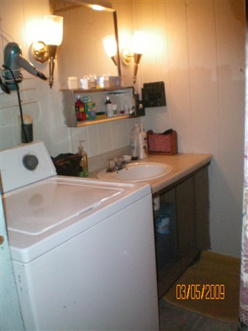 4918  E 8th Ave - Photo 5
