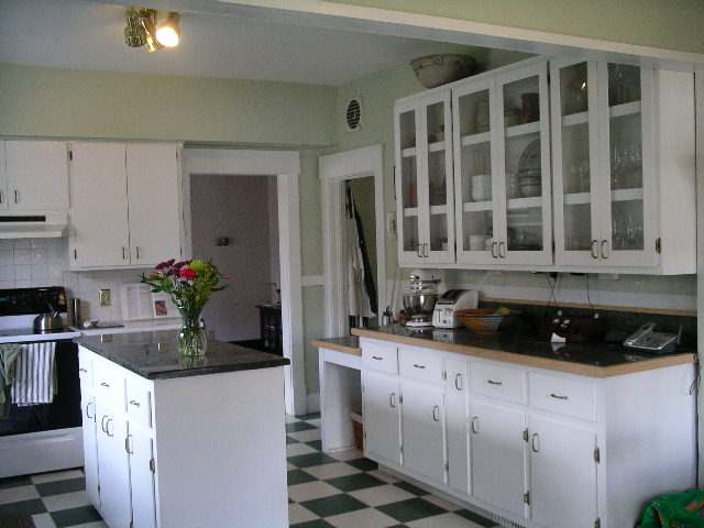 2316 S MANITO Blvd - Photo 4