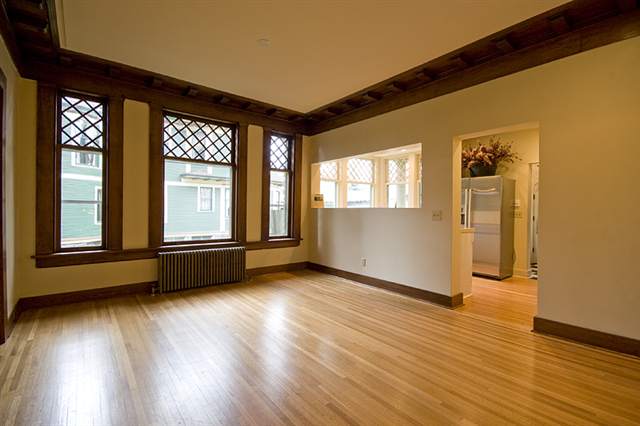 2425  W Pacific - Photo 3