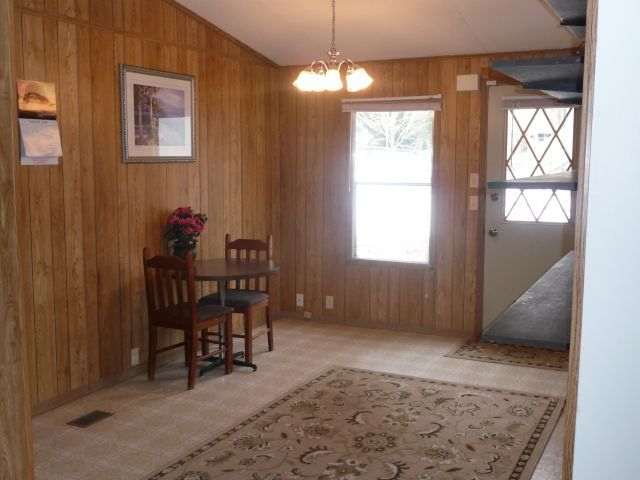 1504  S Milton St - Photo 4