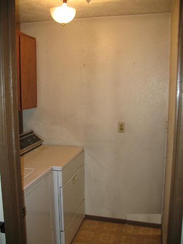 411 Clay St - Photo 8