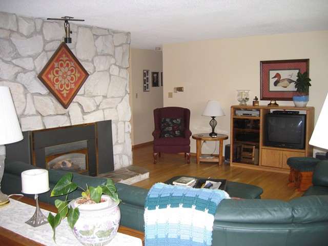 2115 Brittain Ln - Photo 6
