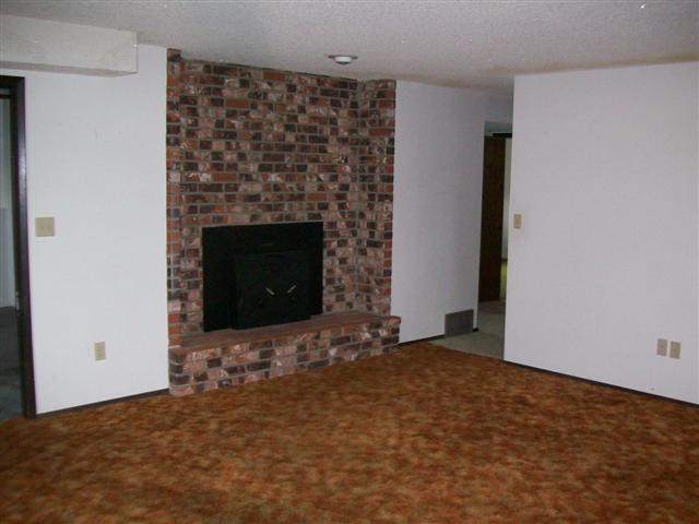 328 W Alderwood Ave - Photo 3