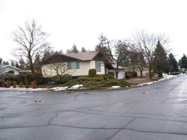 328 W Alderwood Ave - Photo 6
