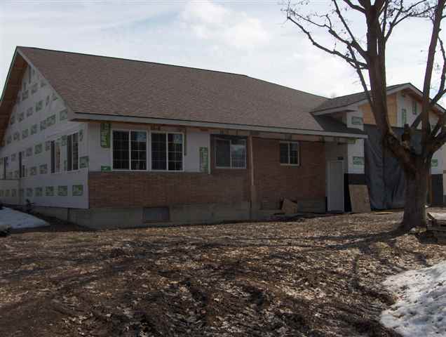 815 S Cedar St - Photo 2