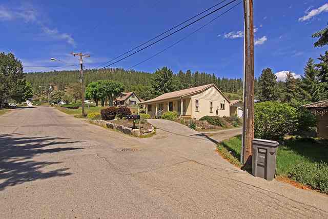1200  N Main St - Photo 7