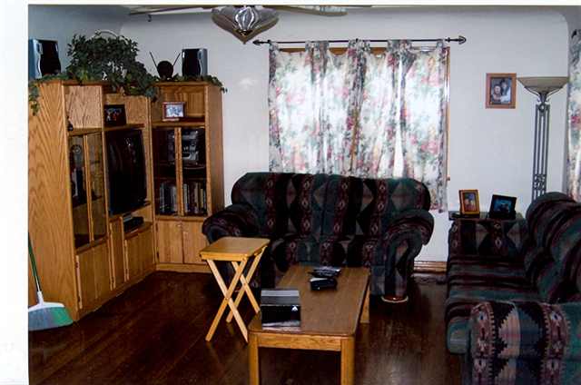 8005  E Buckeye Ave - Photo 6
