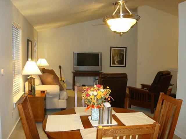 1608  W Carolina Way - Photo 3