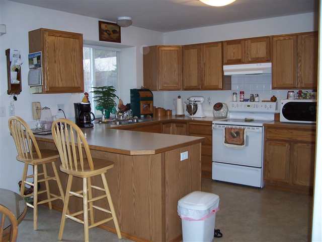 5110 W Bedford Ave - Photo 2