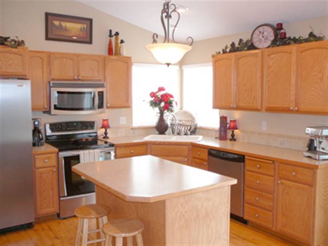 9413  E Princeton Ave - Photo 3