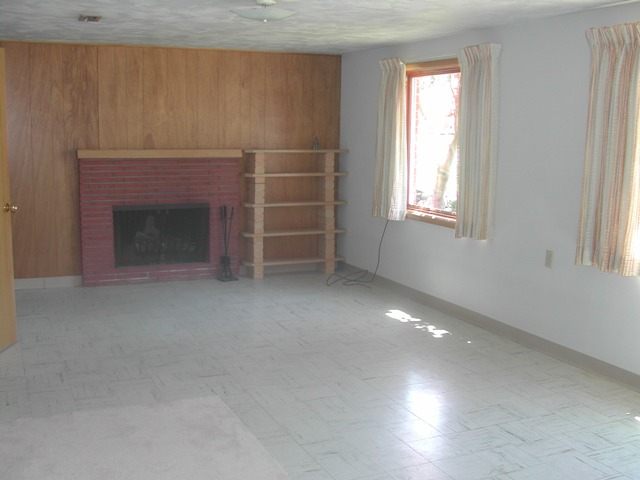 3226  W Excell - Photo 4