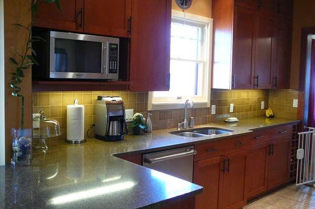 1120  W Mansfield - Photo 4