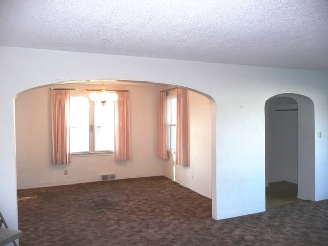 5104  N Monroe St - Photo 4