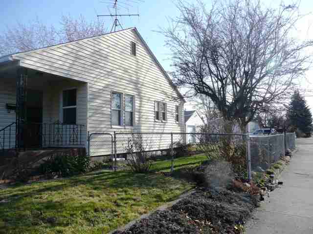 5104  N Monroe St - Photo 9