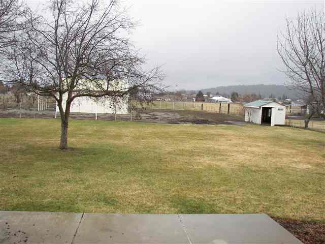 4126  N GARRY Rd - Photo 3