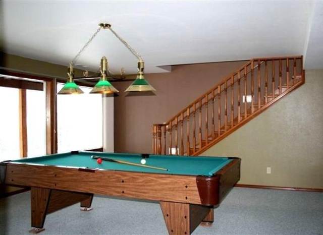 1015 Westover Rd - Photo 7