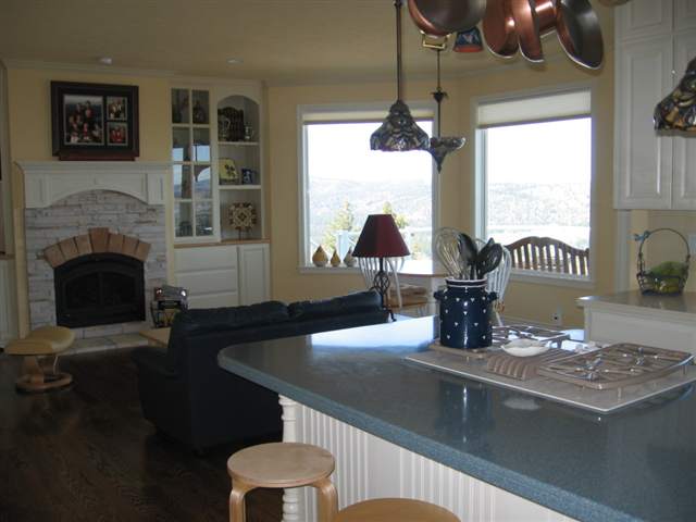 10602  N Alberta Rd - Photo 4