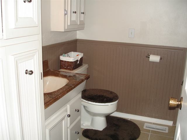 1614  E 58TH Ave - Photo 8