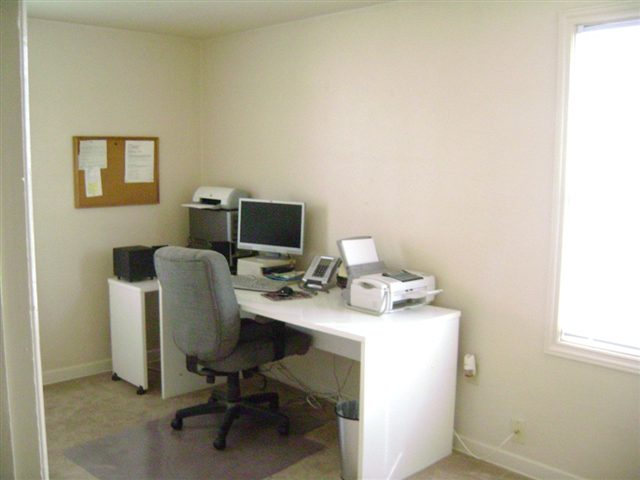 2217  W Olympic - Photo 5