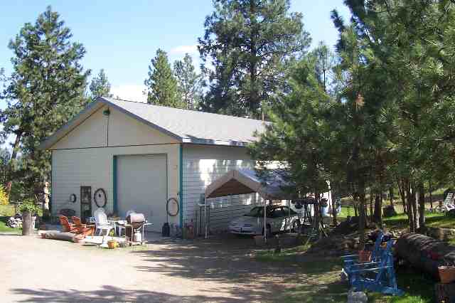 9810  E 24th Avenue - Photo 4