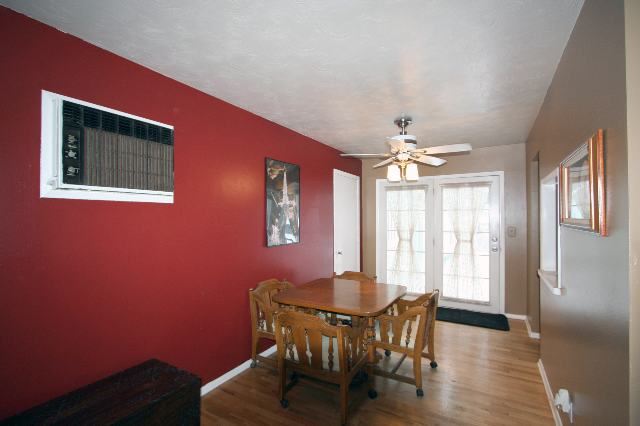 11206  E 19th Ave - Photo 4