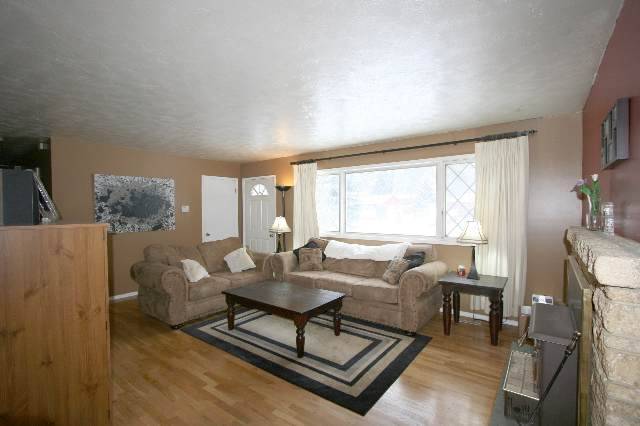 11206  E 19th Ave - Photo 5
