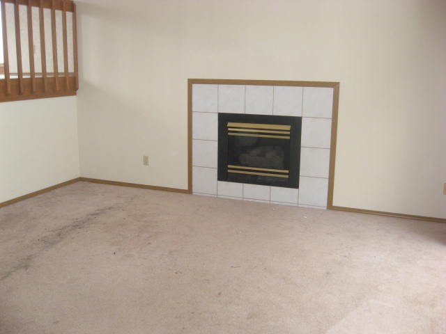 22619 E WABASH Ave - Photo 2