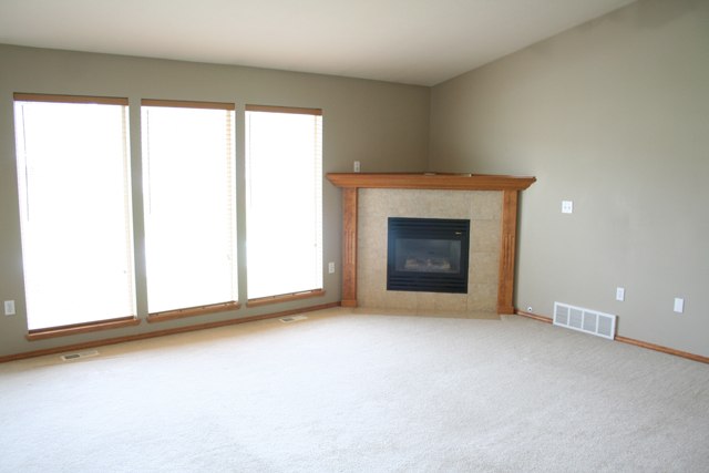 423  E Blackhawk Dr - Photo 4