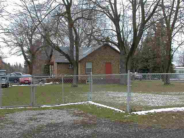 11712  E EMPIRE - Photo 4