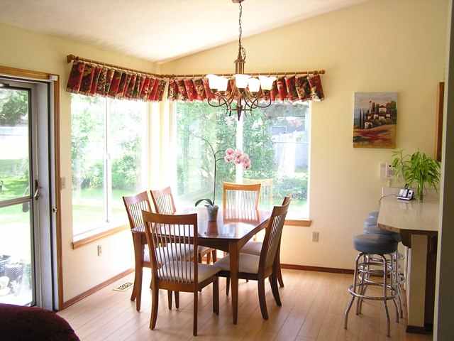 15628  N Freya St - Photo 3
