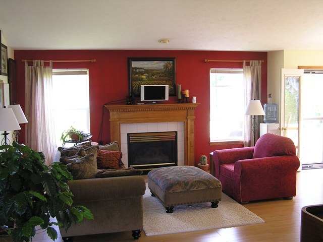 15628  N Freya St - Photo 4