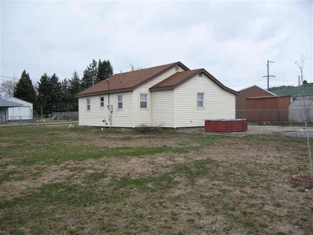 4310  N Herald St - Photo 9