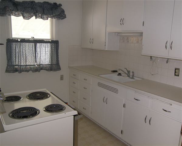 1415 E Thurston - Photo 5