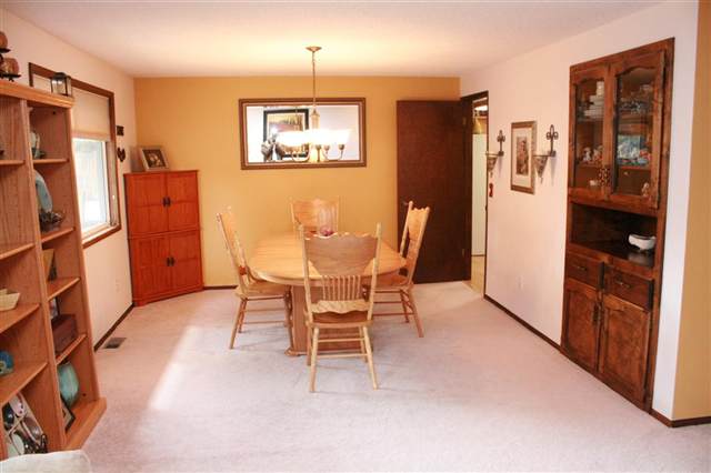5417  W Shawnee Ave - Photo 5