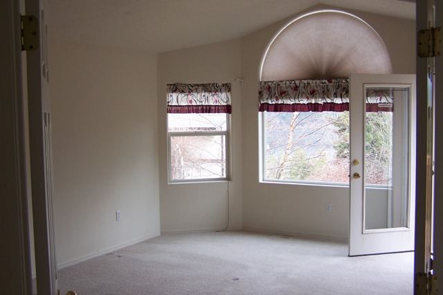1521  S Garry Rd - Photo 4
