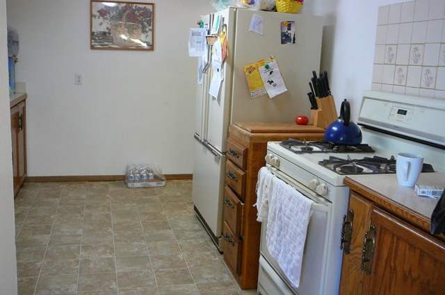 1104  W Excell Dr - Photo 3