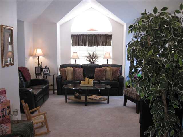 2124 S Century Ct - Photo 2
